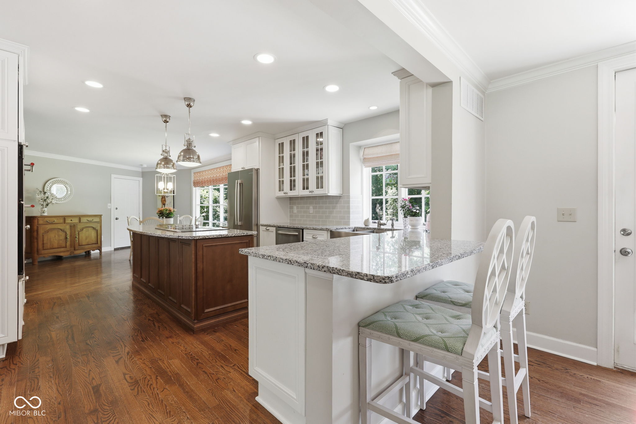 10904 Spring Mill Lane Carmel, IN 46032 - Photo 9 of 41