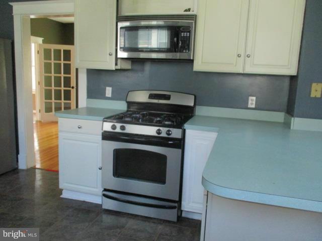 22 Post Road Aberdeen, MD 21001 - Photo 11 of 27 Kitchen