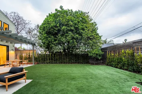 $3,995,000 | 1016 Palms Boulevard, Venice, CA 90291