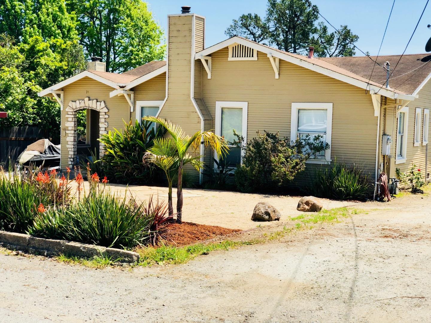 14 Dick Phelps Road Watsonville, CA 95076 - Photo 3 of 6 Gallery Image 3