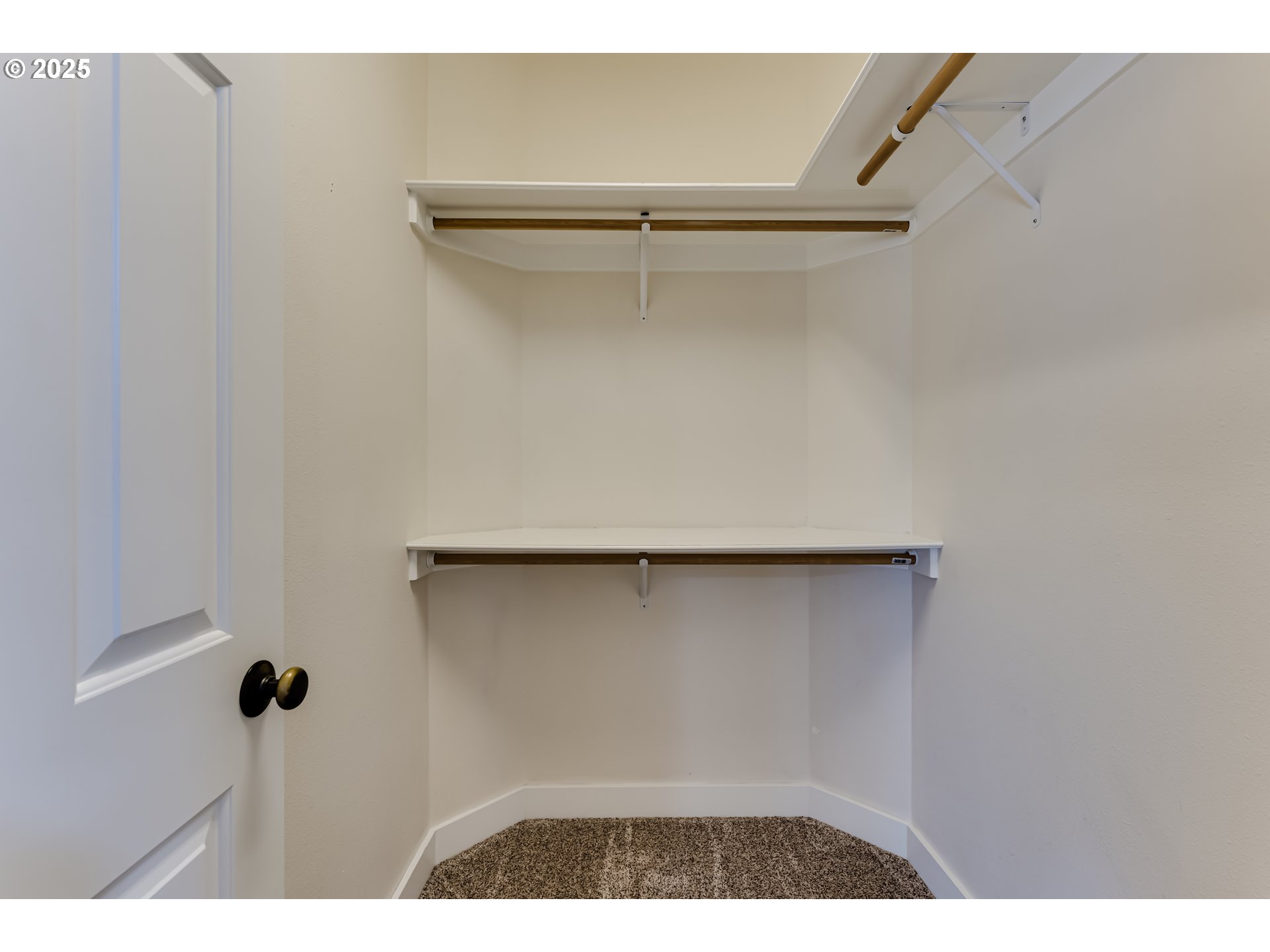 4699 Symphony Drive Eugene, OR 97404 - Photo 22 of 26