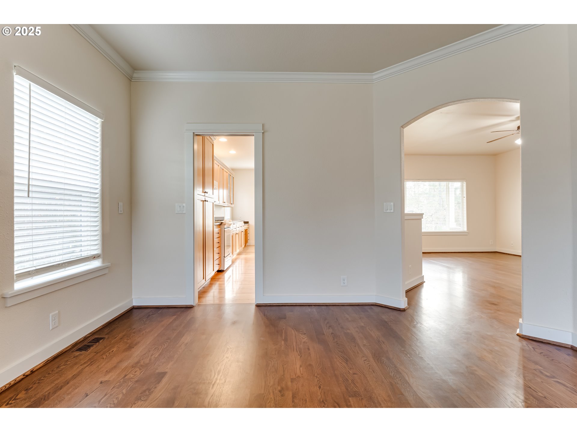 4699 Symphony Drive Eugene, OR 97404 - Photo 7 of 26