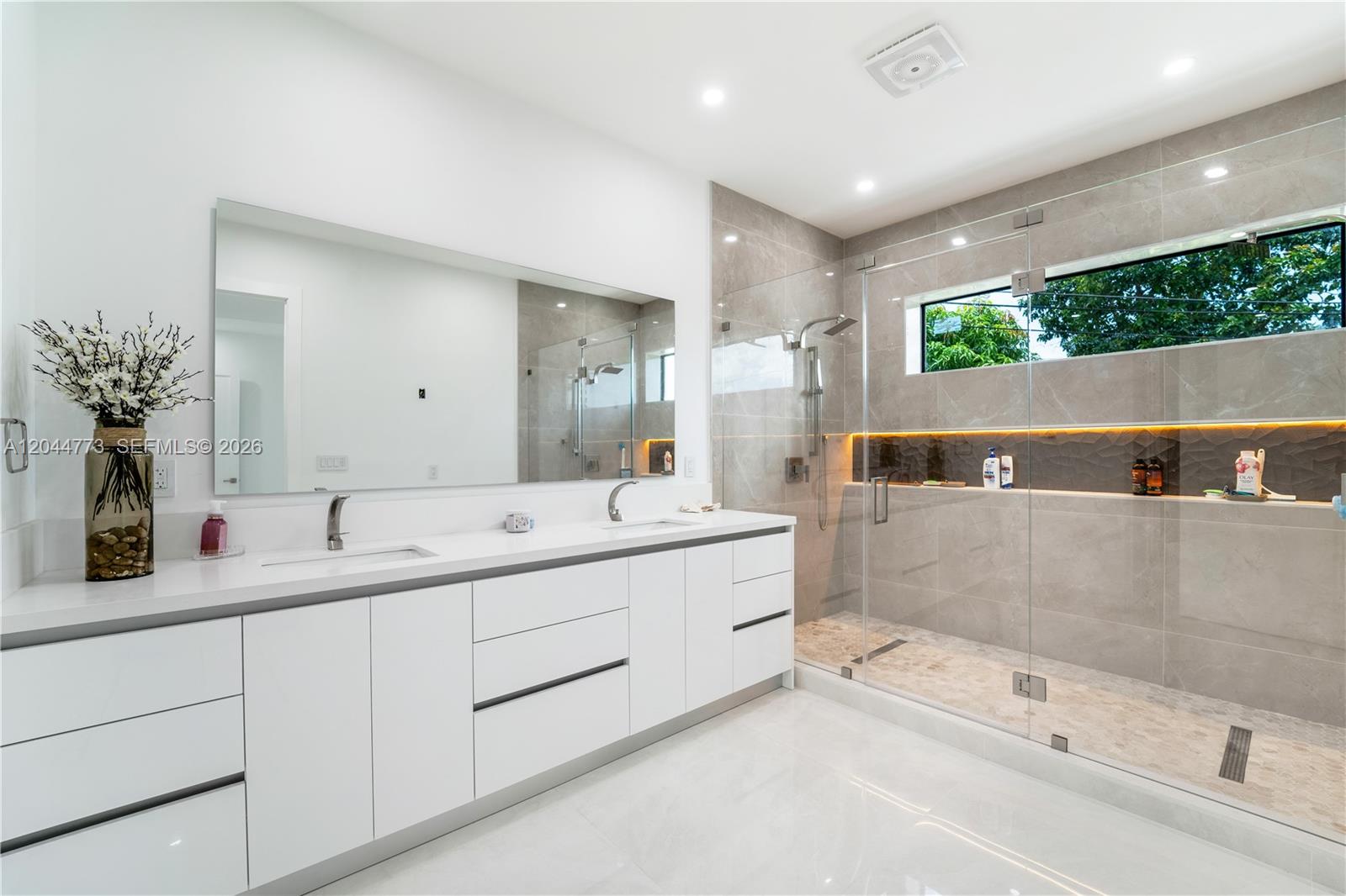 9630 Southwest 10th Terrace Miami, FL 33174 - Photo 26 of 82