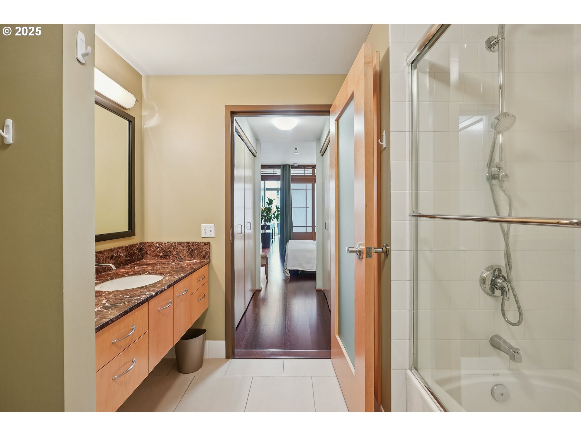 1221 Southwest 10th Avenue, Unit 1110 Portland, OR 97205 - Photo 15 of 28 Attached Bathroom #1