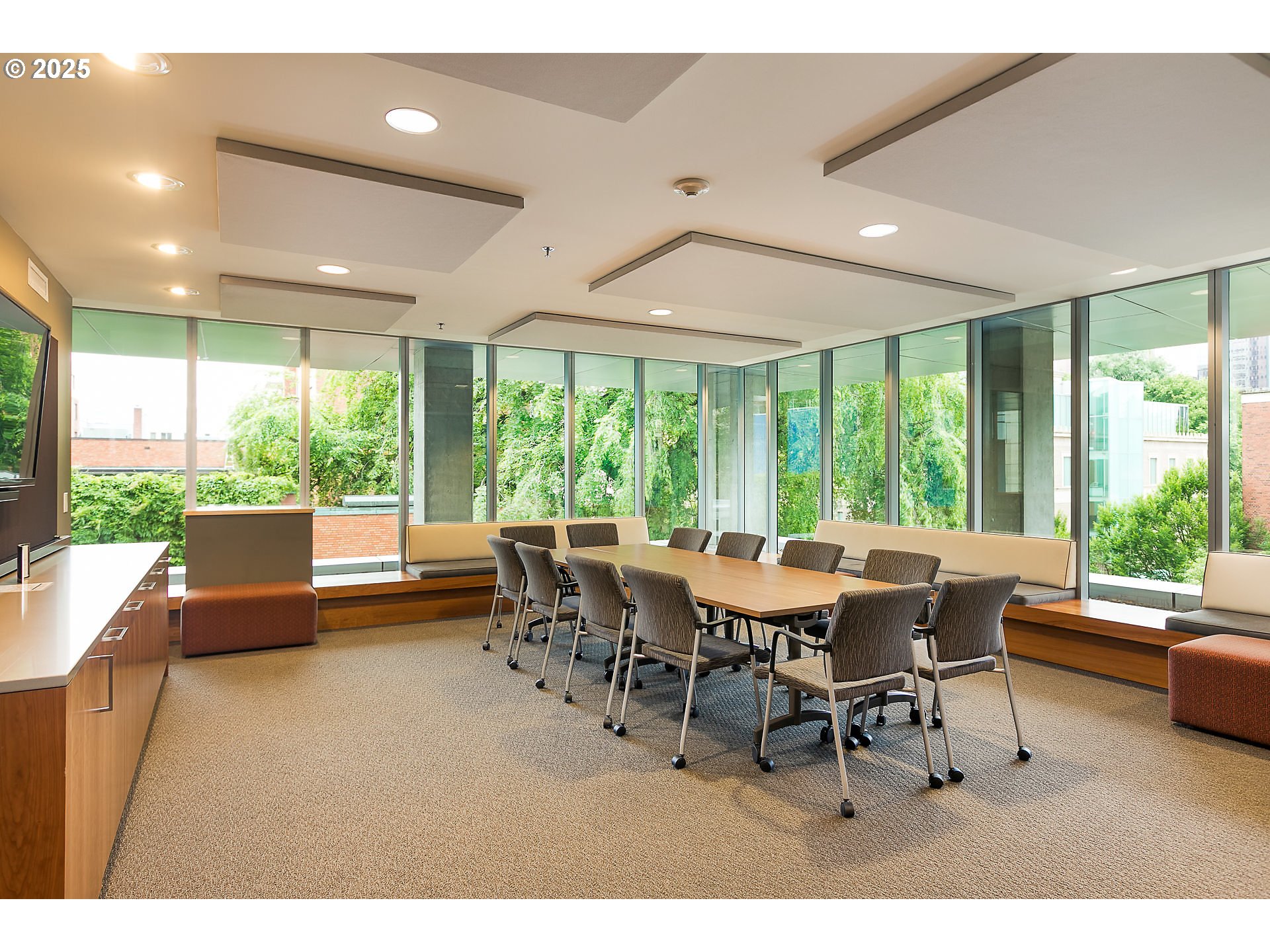 1221 Southwest 10th Avenue, Unit 1110 Portland, OR 97205 - Photo 26 of 28 Community Amenities