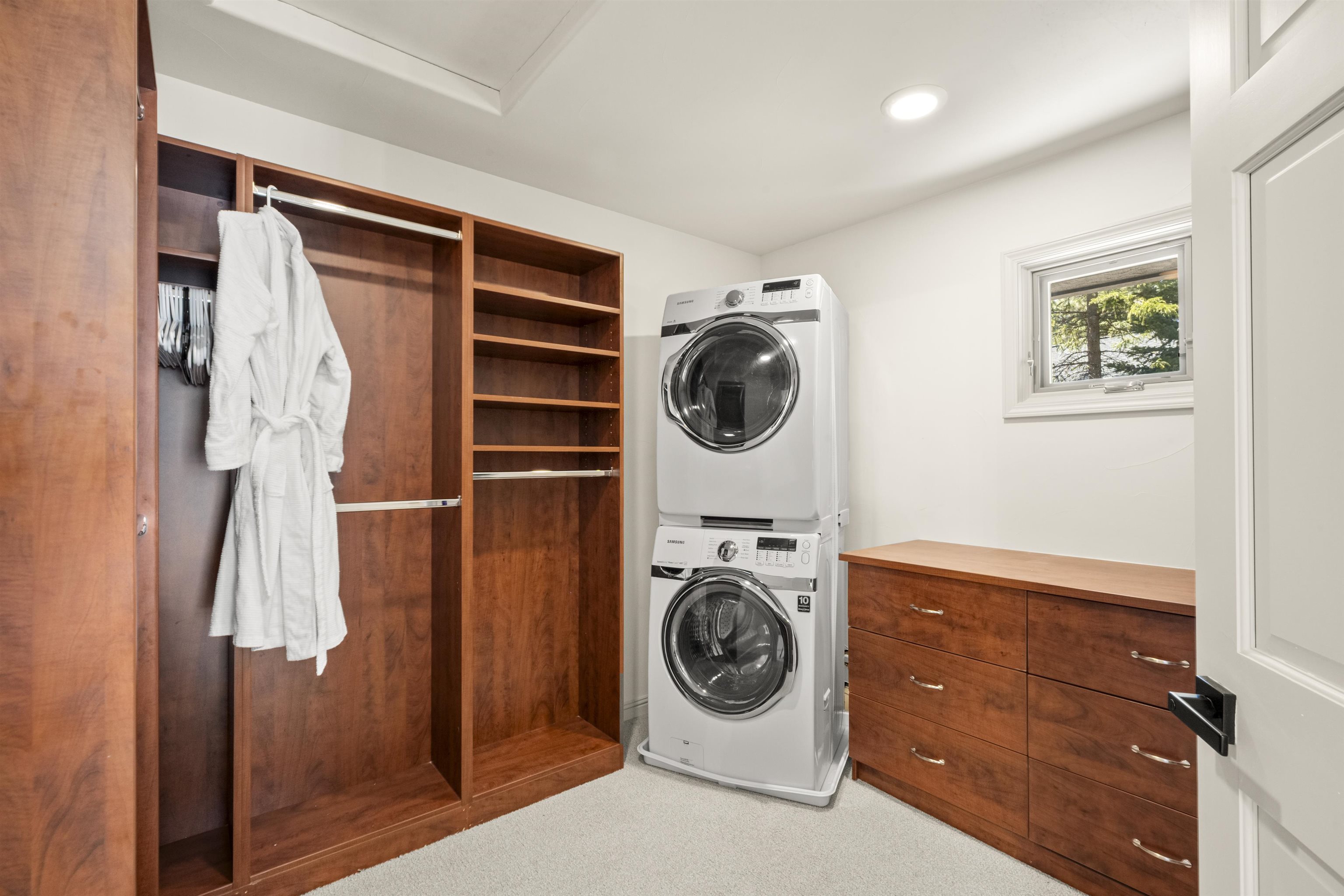 325 Winding Way Incline Village, NV 89451 - Photo 23 of 28 a utility room with dryer and washer
