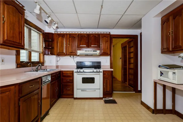 $120,000 | 254 South Avenue, Elmira, NY 14904