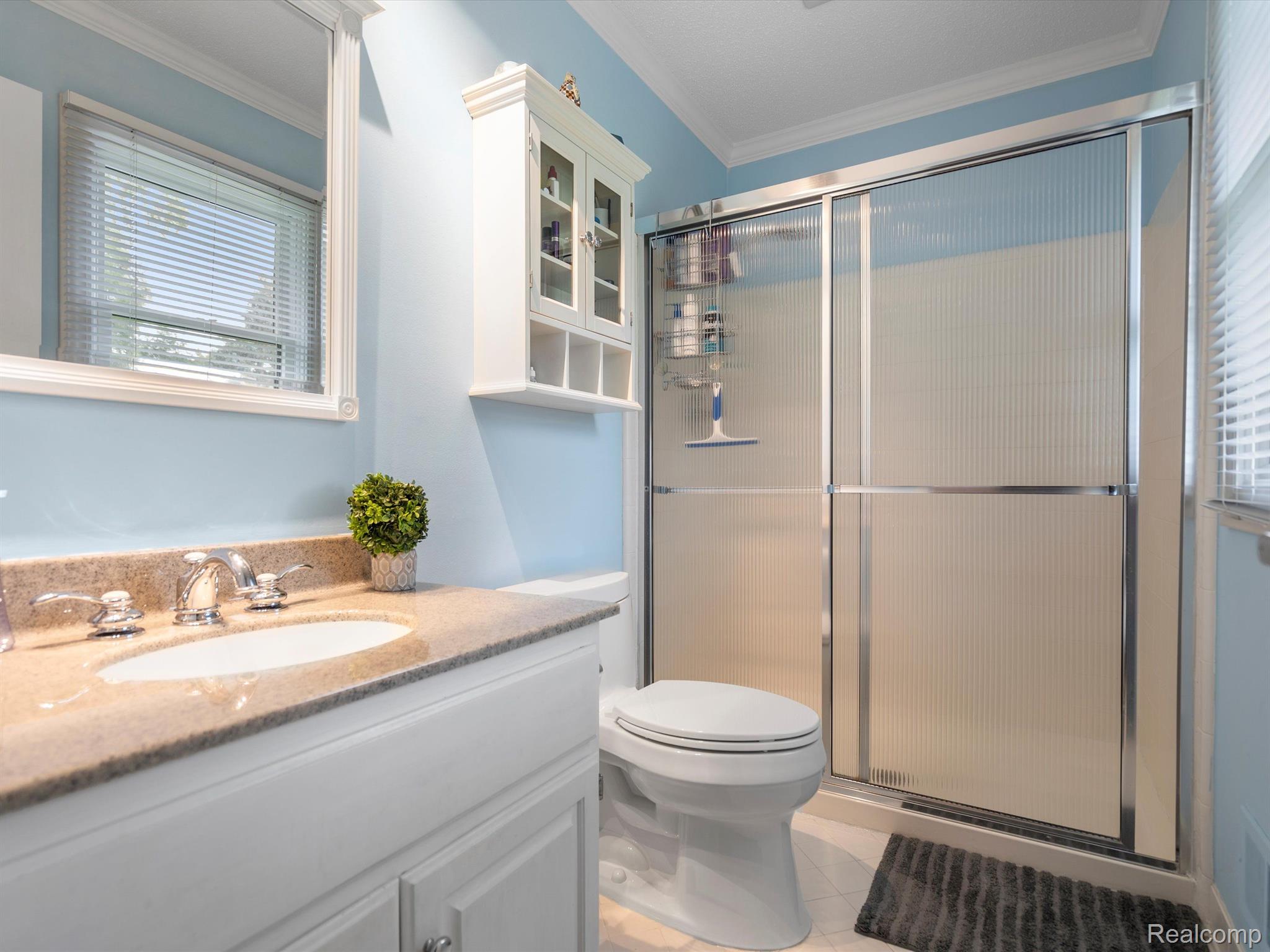 846 Stag Ridge Road Rochester, MI 48309 - Photo 26 of 42 Super clean and updated Master Bath
