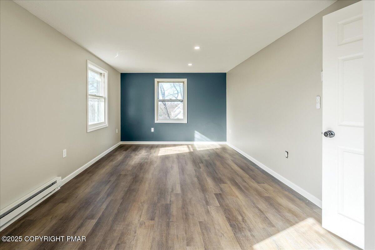 199 Winding Way Albrightsville, PA 18210 - Photo 21 of 34 25-HomeView_Media-199_Winding_Way-#25