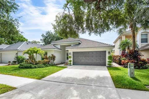$995,000 | 583 Canoe Point, Delray Beach, FL 33444