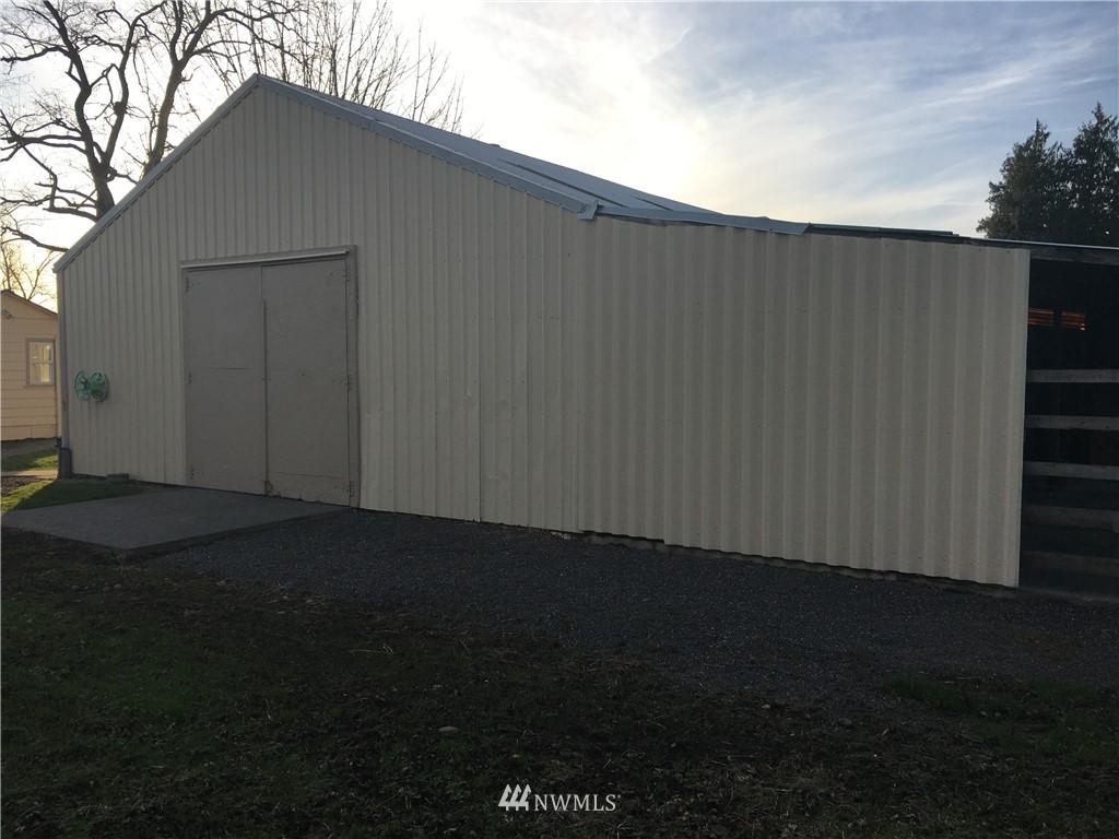 1516 West Badger Road Custer, WA 98240 - Photo 4 of 17