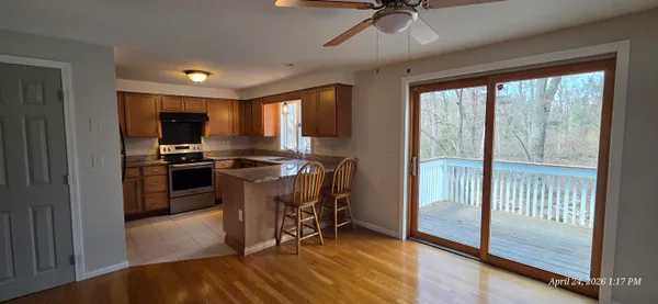 $3,100 | 15 Bonnie Lane, Unit R, Derry, NH 03038
