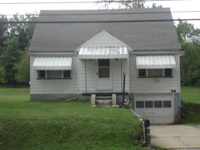 1219 Spring Run Road Extension Coraopolis, PA 15108 - Photo 1 of 11 Exterior Front.