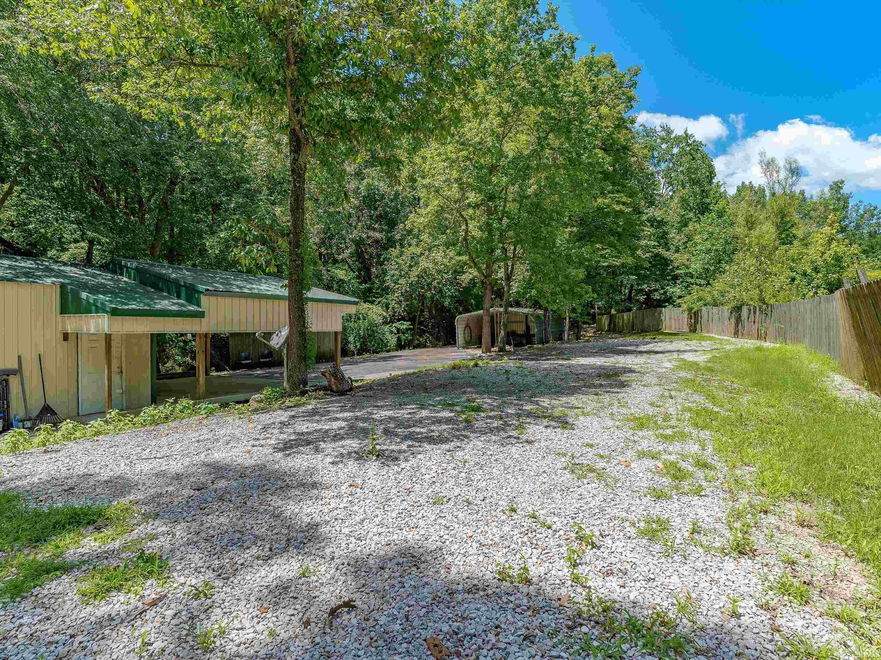 1105 West Eble Road Boonville, IN 47601 - Photo 17 of 28