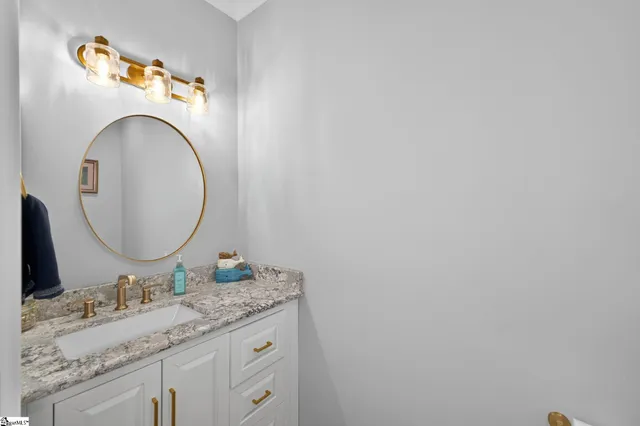 $990,000 | 709 Keowee Bay Circle, Salem, SC 29676