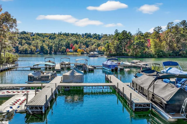 $990,000 | 709 Keowee Bay Circle, Salem, SC 29676