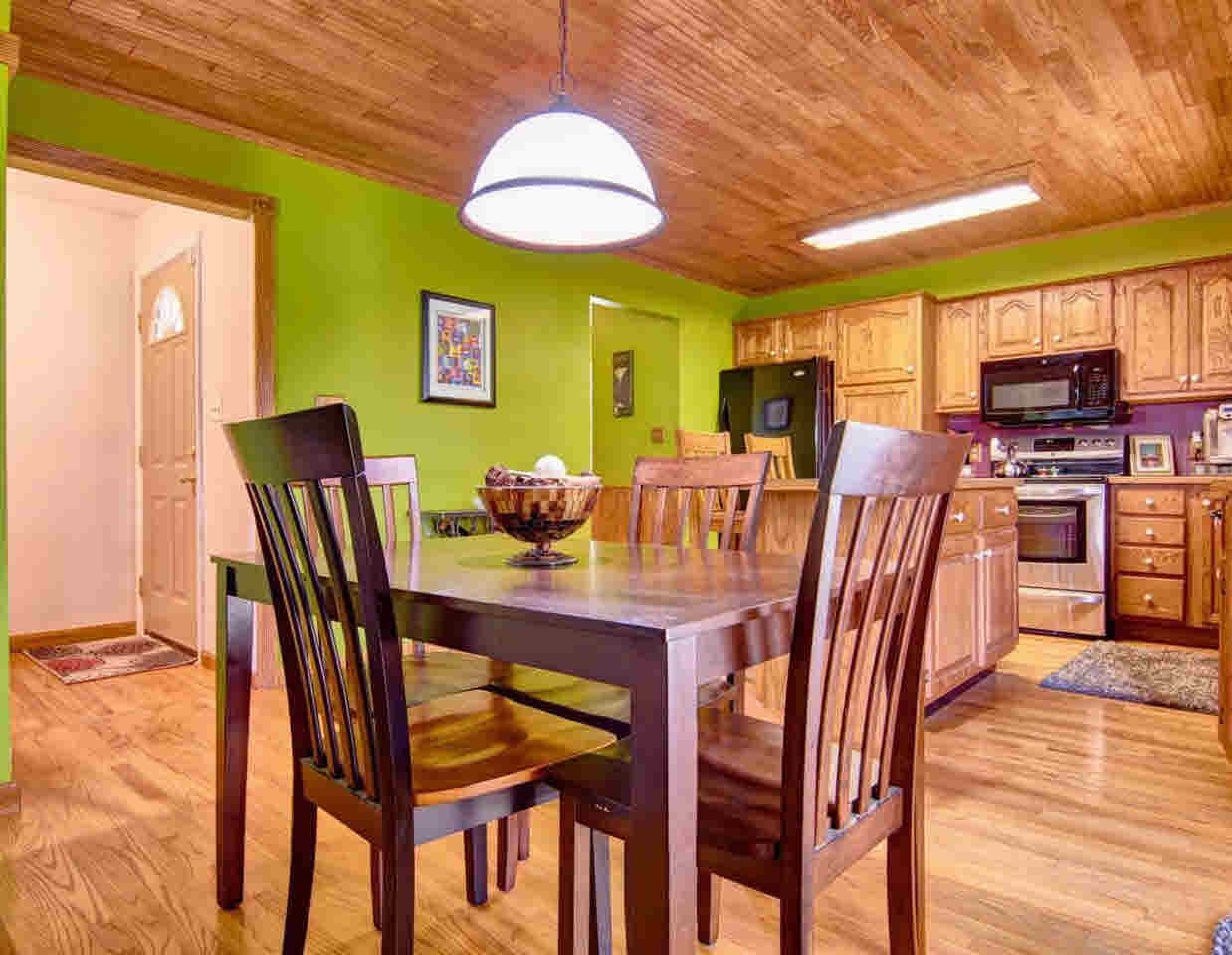 1051 North McKinley Road Flushing, MI 48433 - Photo 12 of 25 21340886-11.JPG