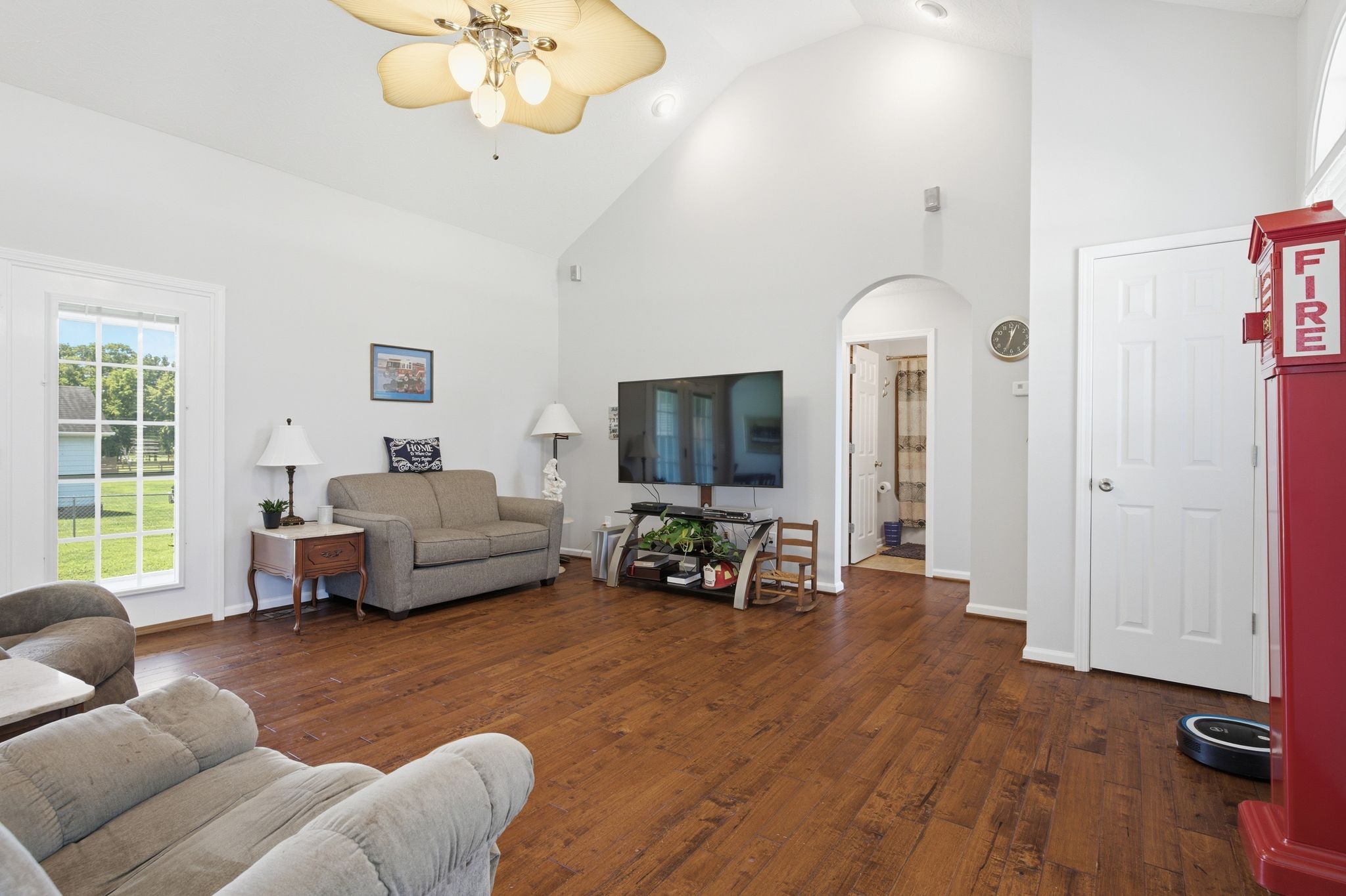 465 Old 25 Loop Castalian Springs, TN 37031 - Photo 6 of 34