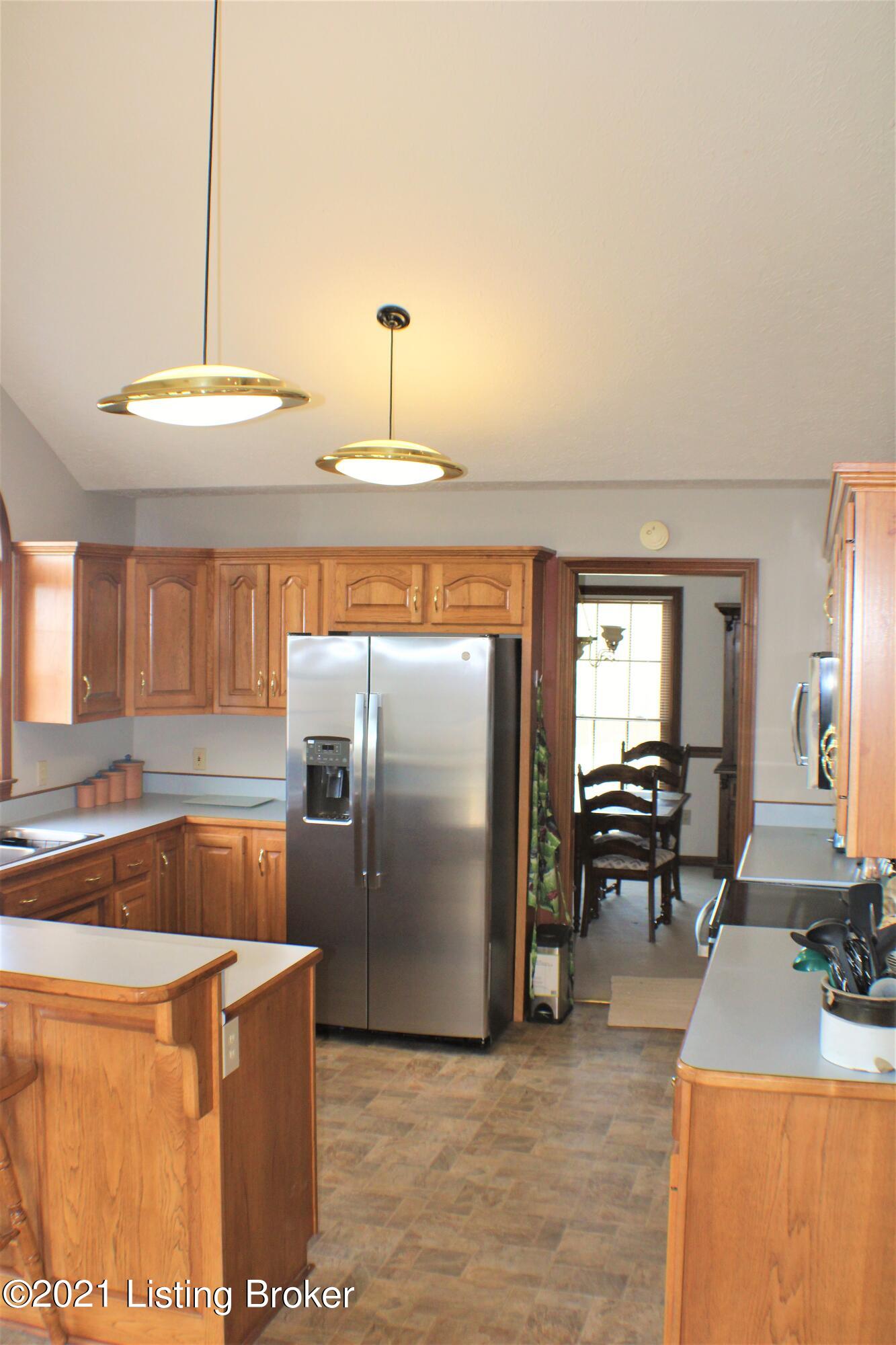 45 Spinpointe Road Taylorsville, KY 40071 - Photo 15 of 59 10