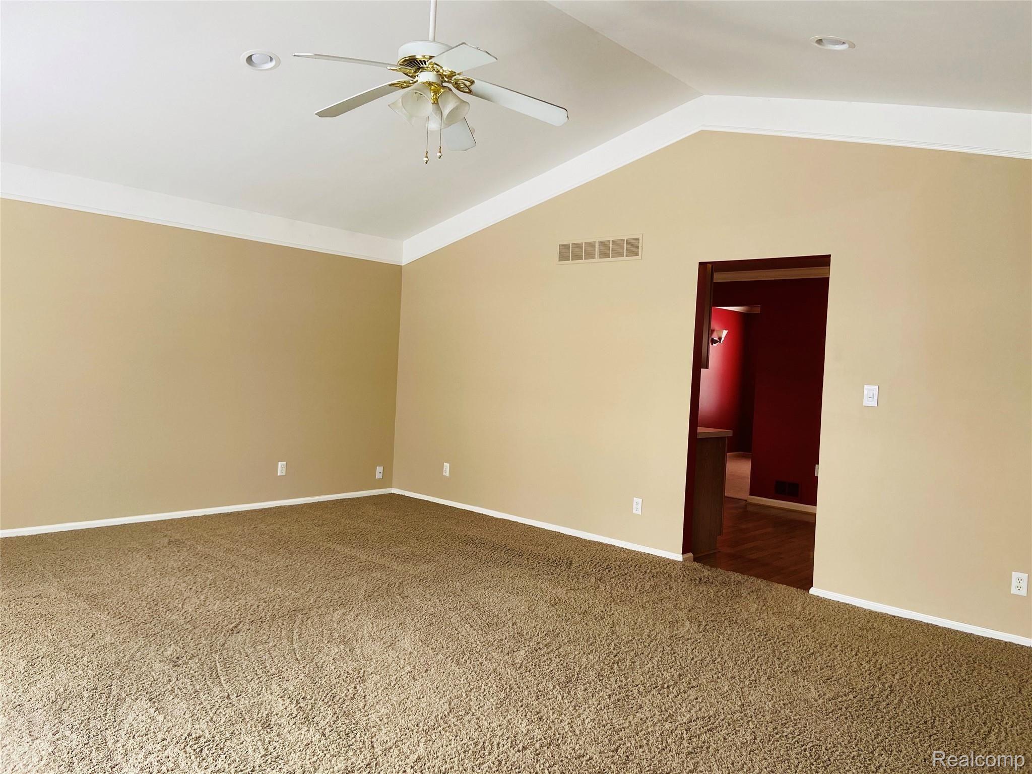 21161 Springhill Street Romulus, MI 48174 - Photo 14 of 37 IMG_1261.jpg
