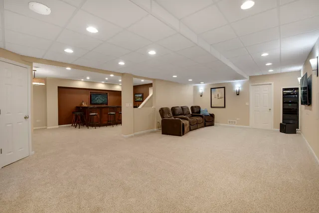 $739,000 | 733 Wind Energy Pass, Batavia, IL 60510