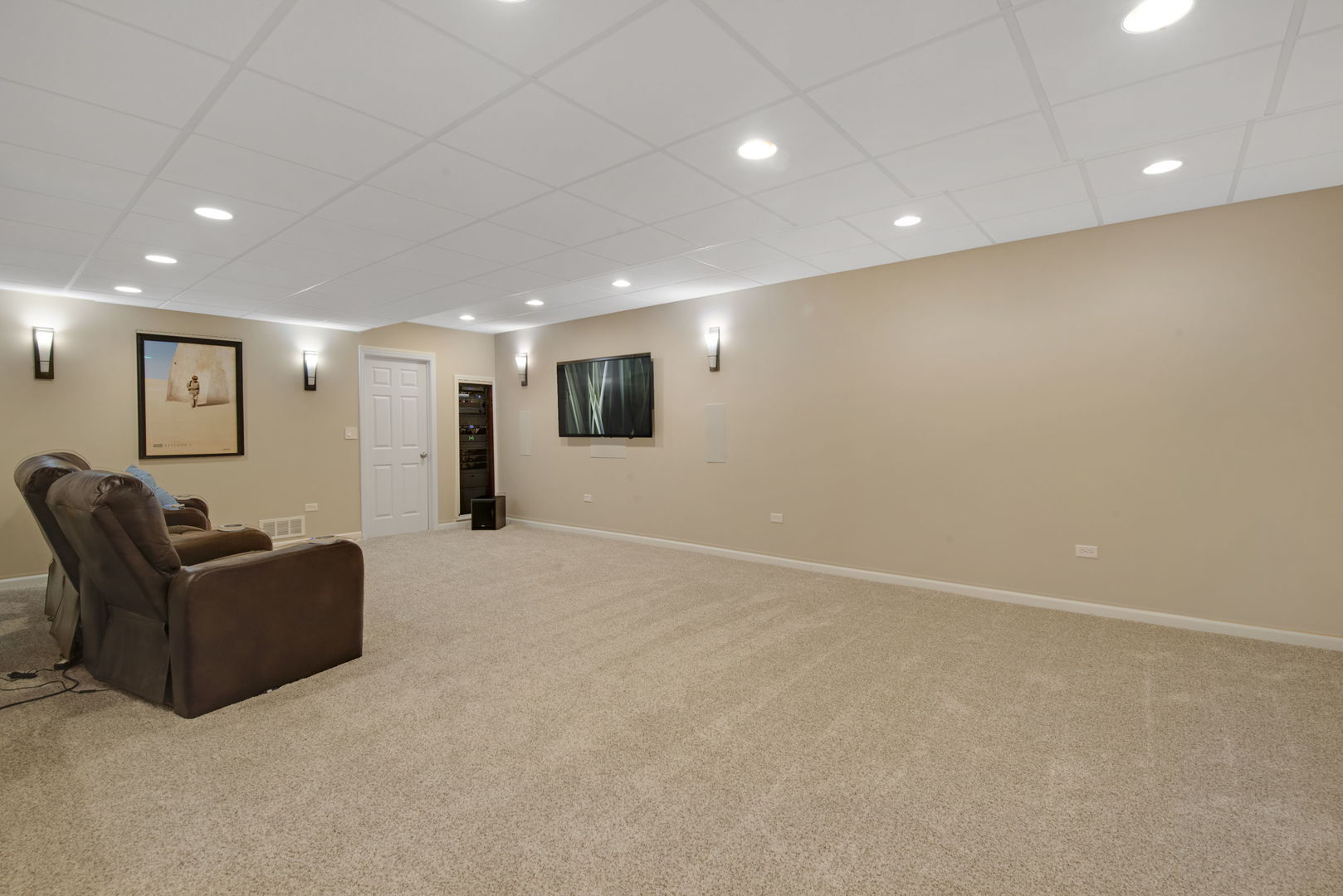 733 Wind Energy Pass Batavia, IL 60510 - Photo 23 of 27