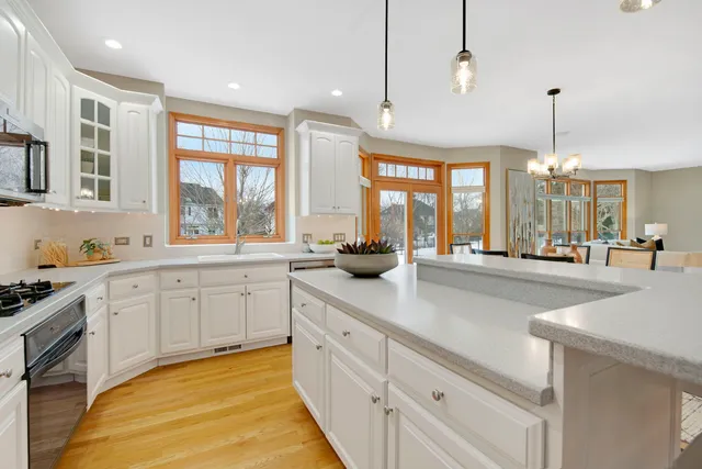 $739,000 | 733 Wind Energy Pass, Batavia, IL 60510