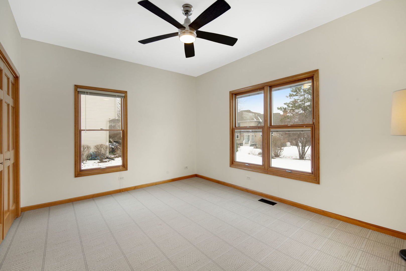 733 Wind Energy Pass Batavia, IL 60510 - Photo 10 of 27