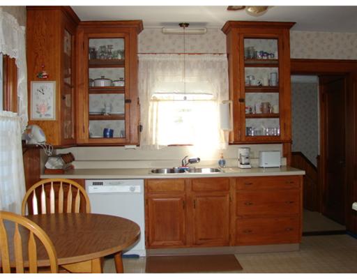 88 Rounds Avenue Providence, RI 02907 - Photo 7 of 12 Kitchen.