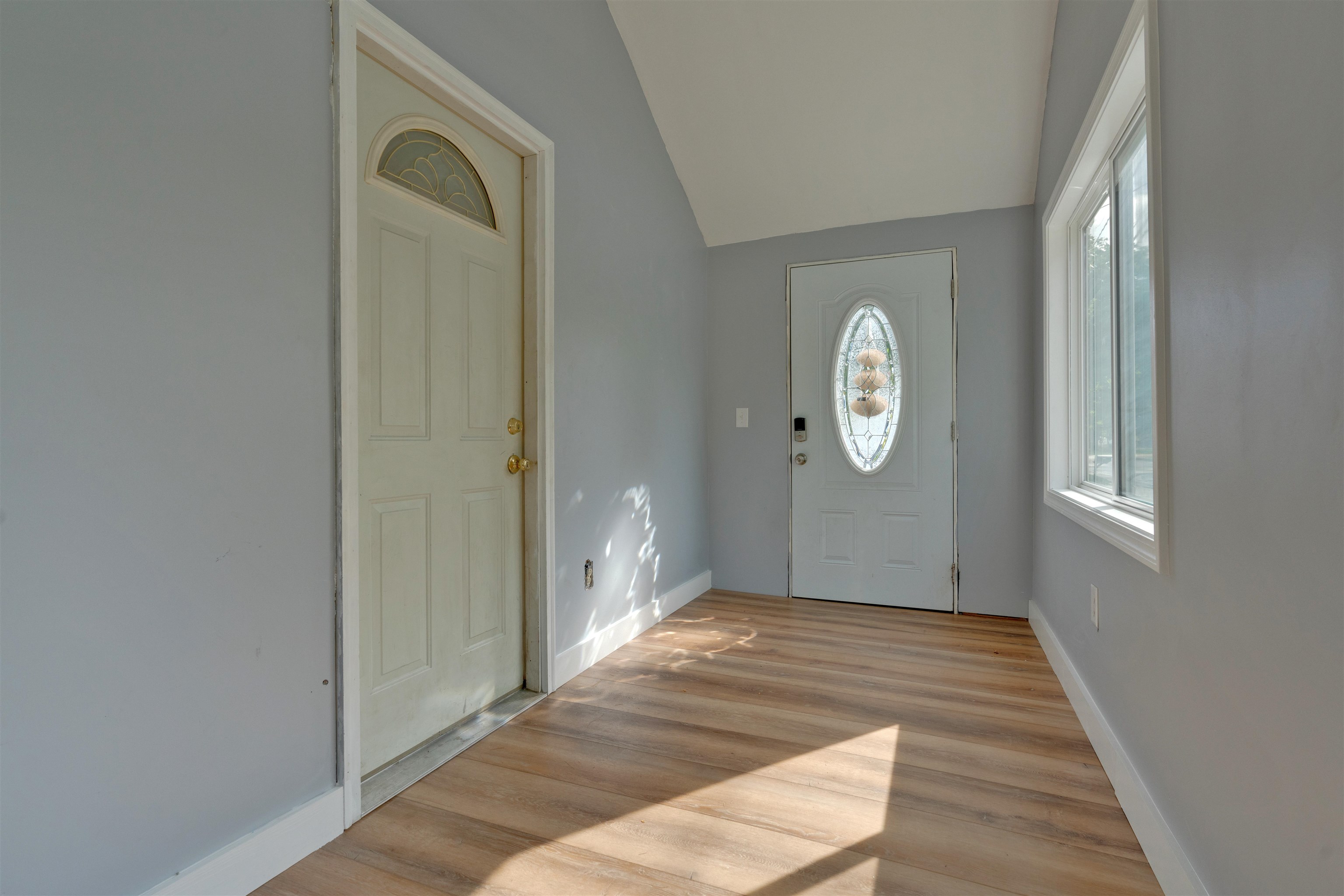 118 Brock Street Rochester, NH 03867 - Photo 24 of 34