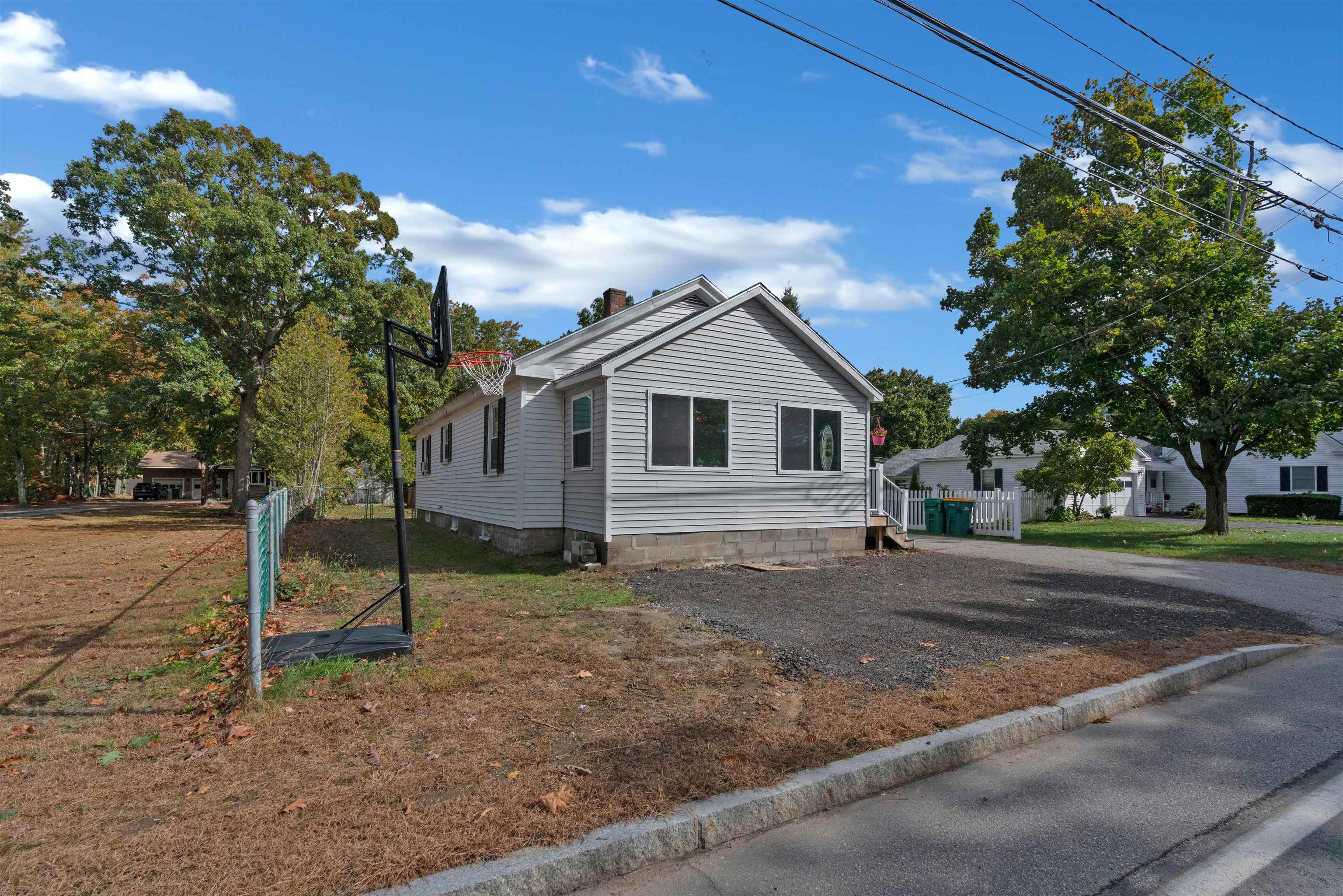 118 Brock Street Rochester, NH 03867 - Photo 25 of 34