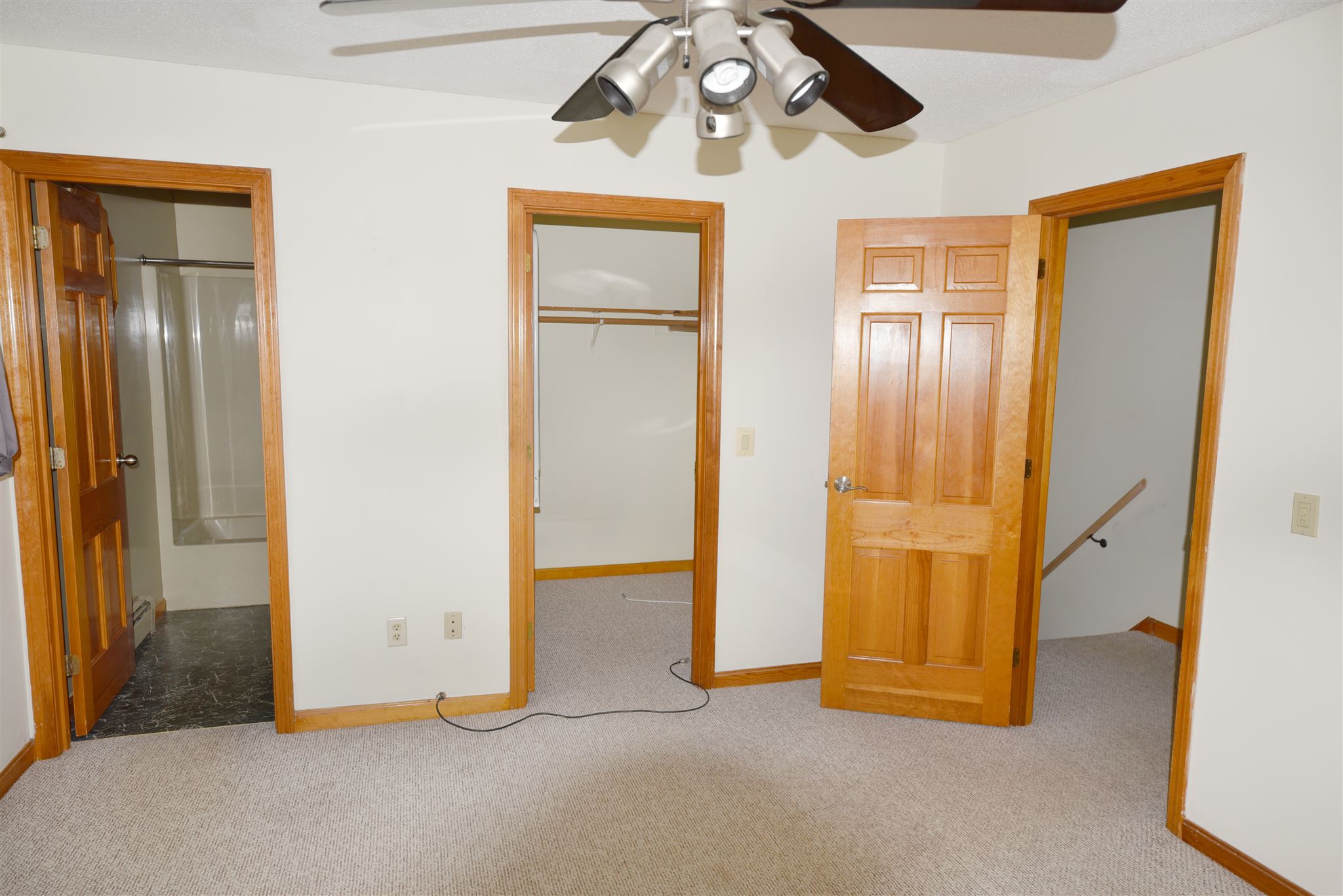 655 Porters Point Road, Unit B Colchester, VT 05446 - Photo 8 of 12 Gallery Image 8