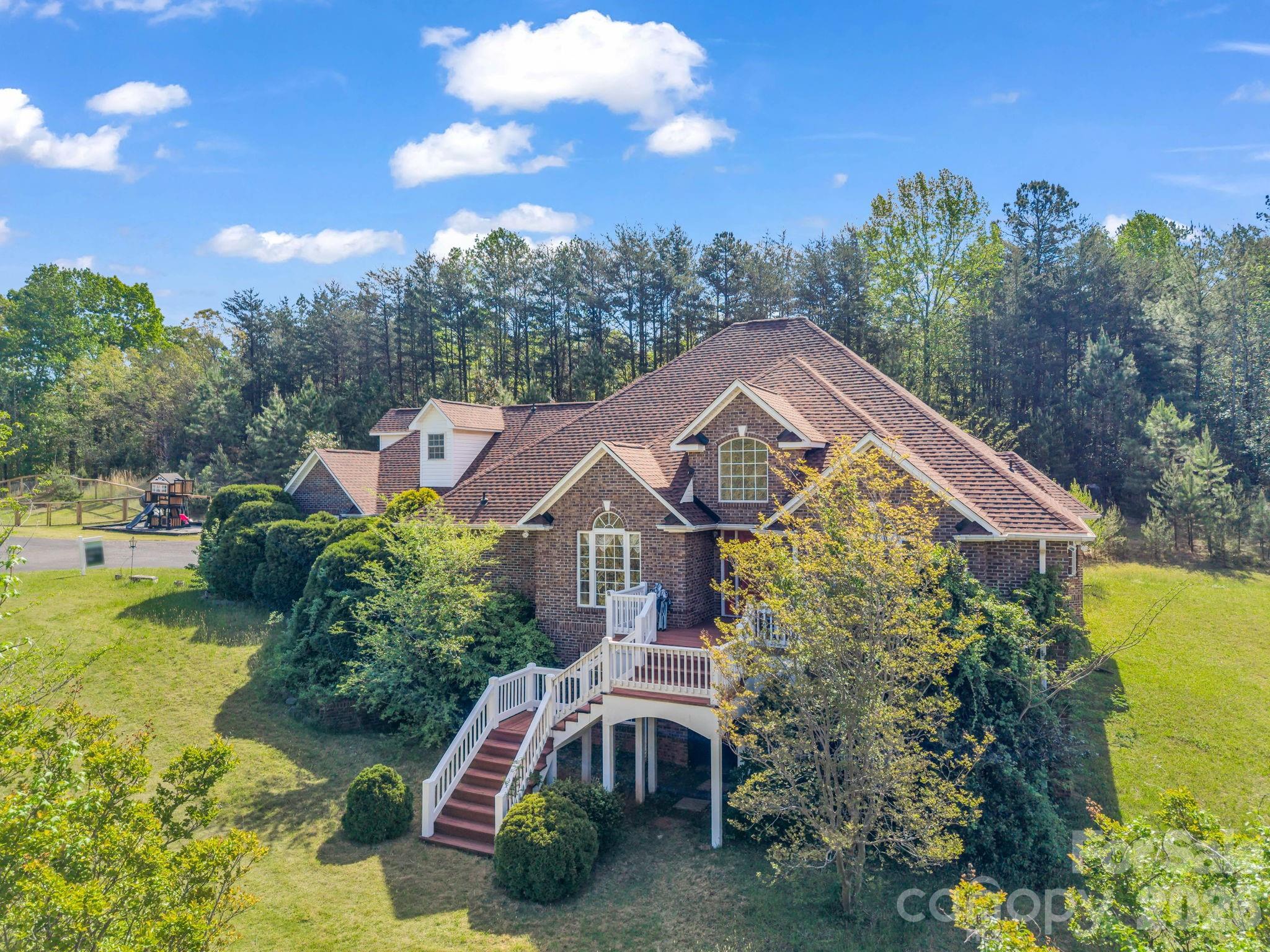 92 Rodaeo Drive Columbus, NC 28722 - Photo 2 of 40