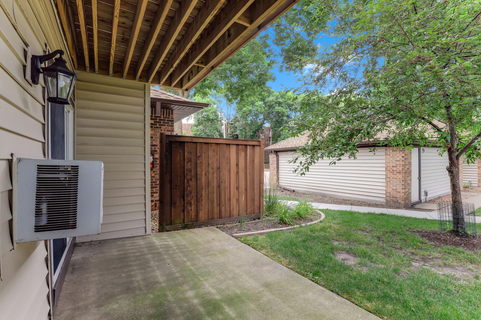 340 Ford Road, Unit 7 St. Louis Park, MN 55426 - Photo 27 of 29 Gallery Image 27