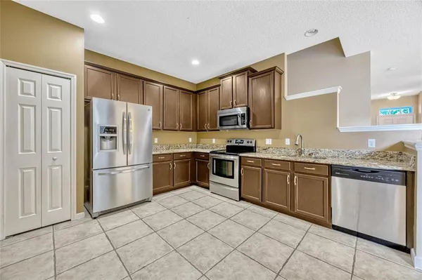 $2,195 | 14088 Wild Majestic Street, Orlando, FL 32828