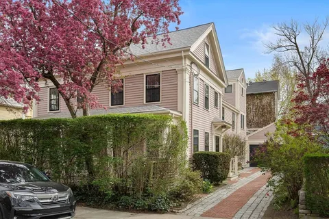 $1,460,000 | 636 Green Street, Unit 636, Cambridge, MA 02139