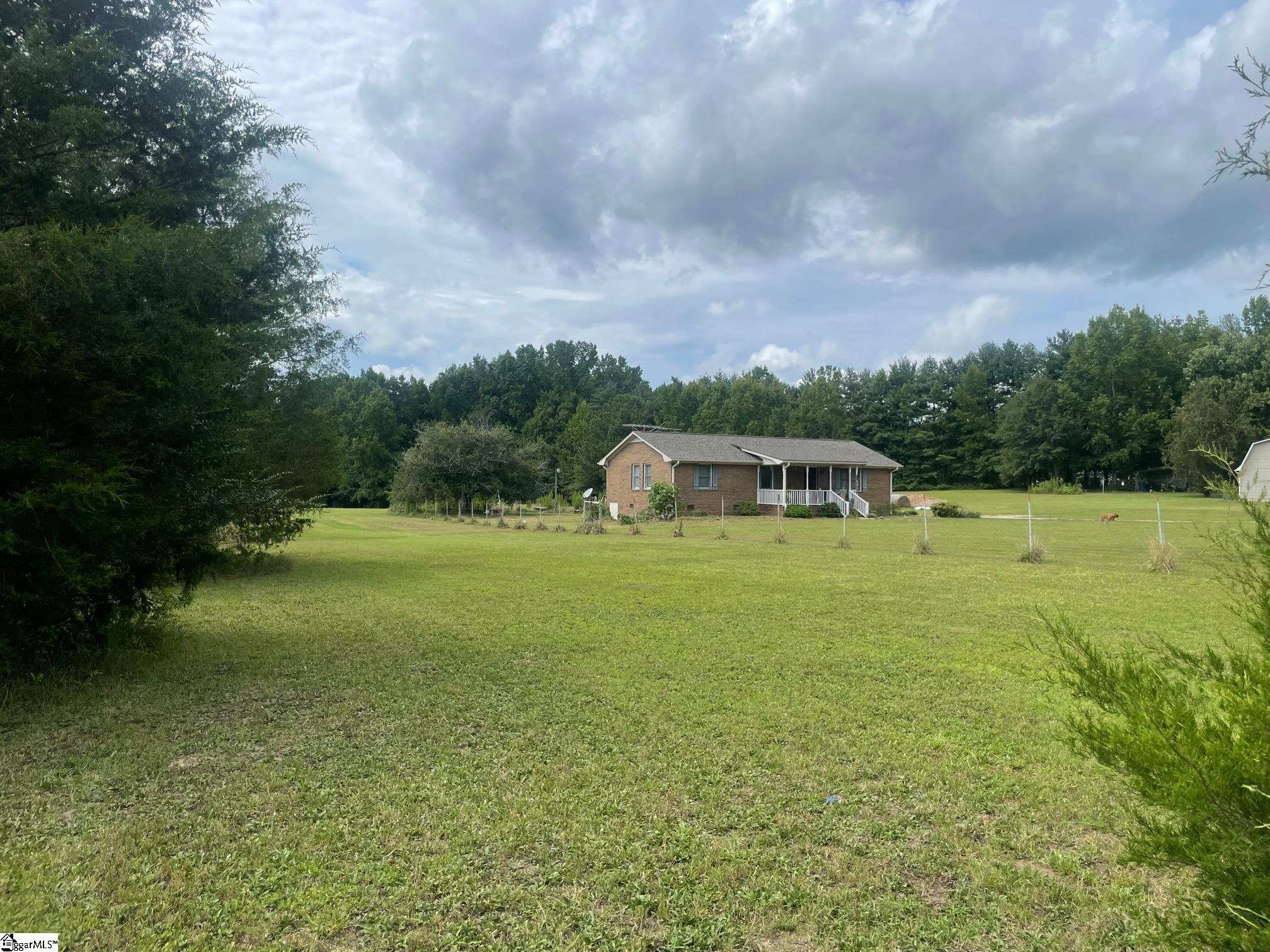 224 Bill Kay Road Belton, SC 29627 - Photo 4 of 32