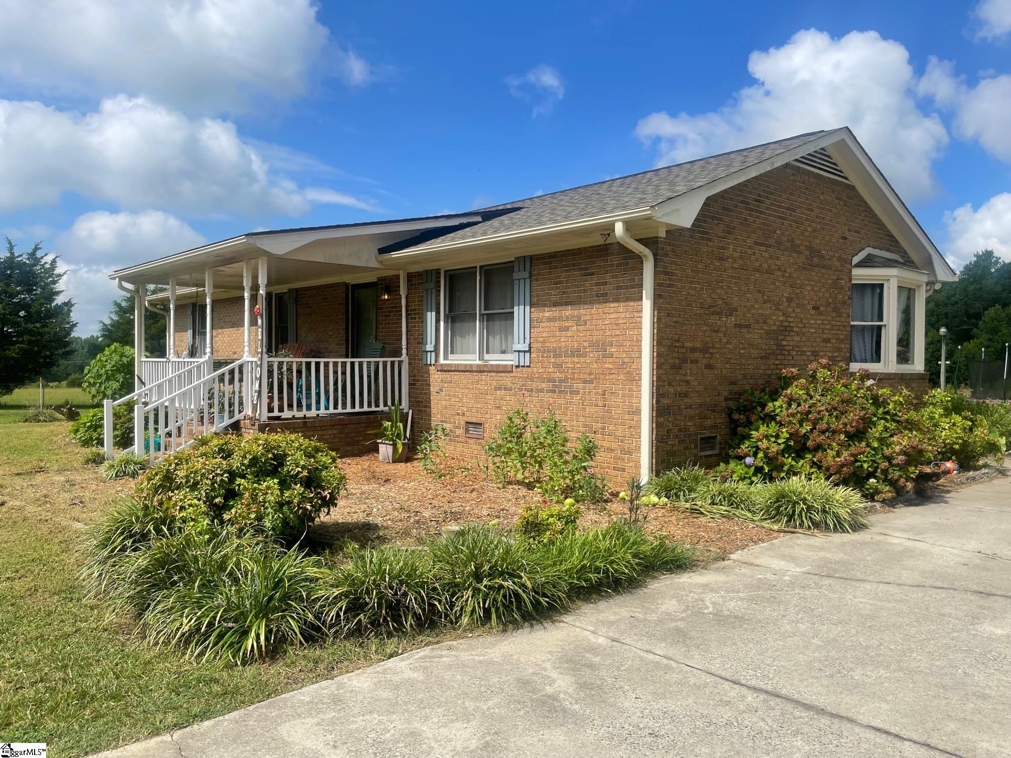 224 Bill Kay Road Belton, SC 29627 - Photo 10 of 32