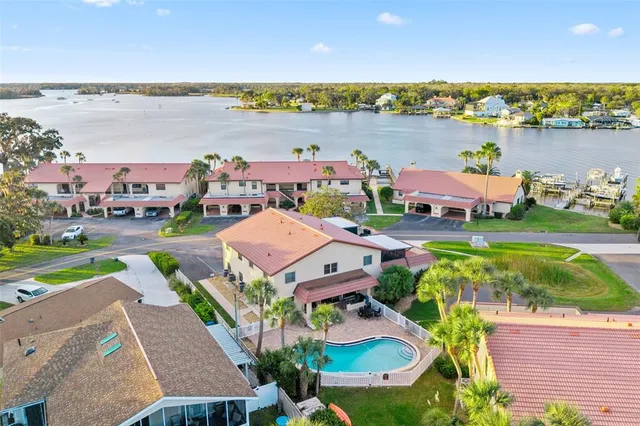 $439,900 | 371 Northwest 14th Place, Crystal River, FL 34428