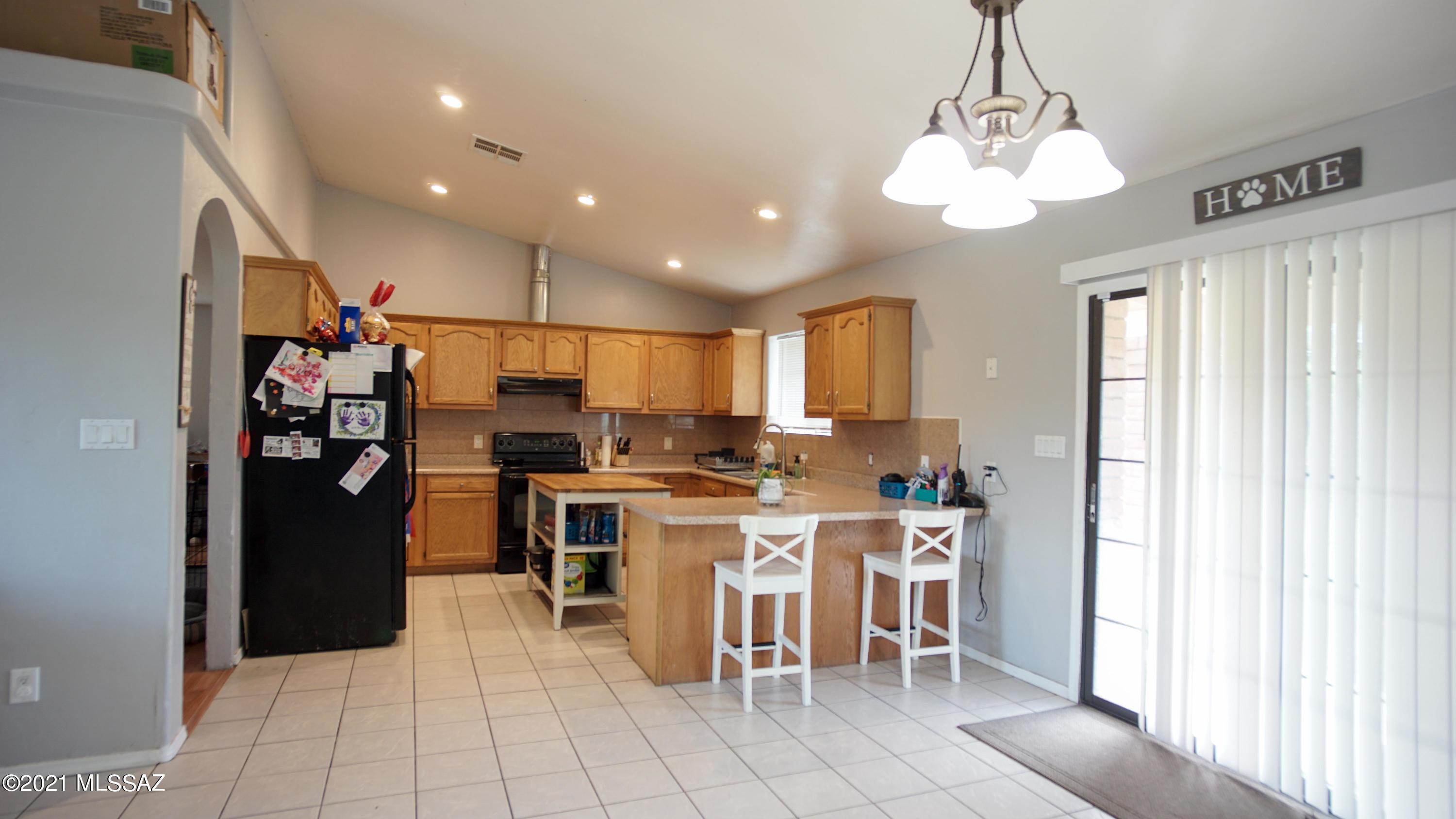 508 Calle Toruno Rio Rico, AZ 85648 - Photo 4 of 17