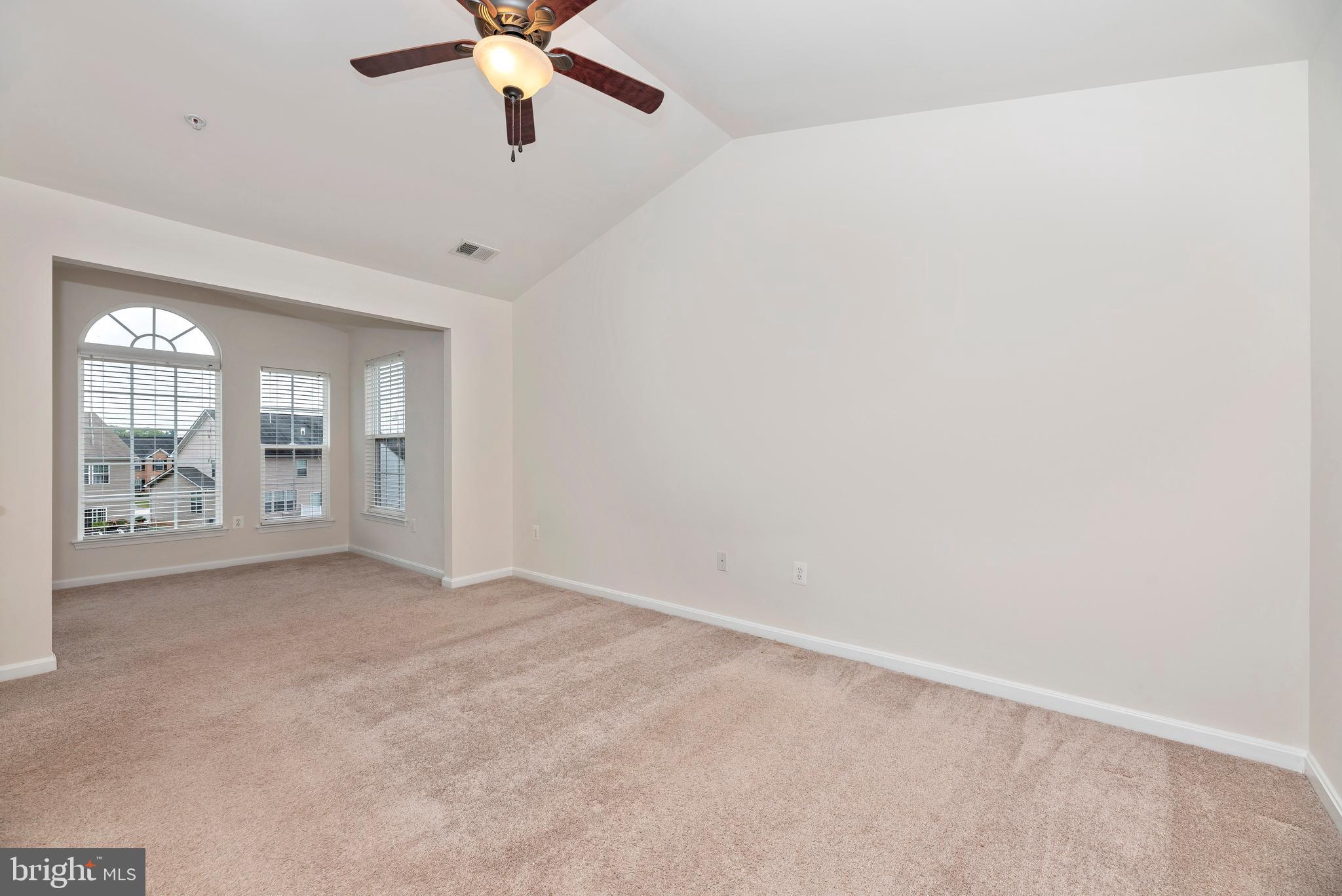 12930 Yellow Jacket Road Hagerstown, MD 21740 - Photo 22 of 46 Primary bedroom with sitting room