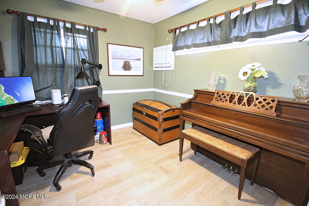 7 Taylor Road Matawan, NJ 07747 - Photo 5 of 33 a living room with furniture