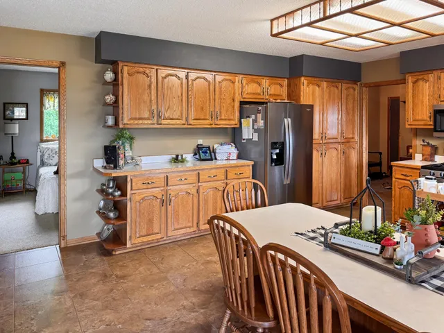 $610,000 | 1186 County Road 118, Lake Benton, MN 56149