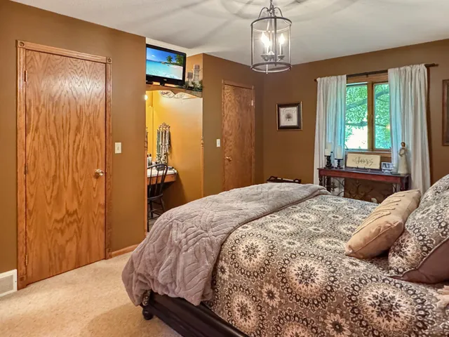 $610,000 | 1186 County Road 118, Lake Benton, MN 56149