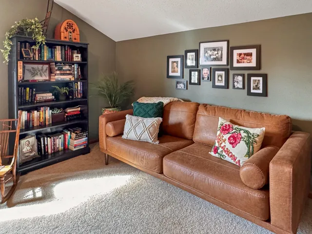 $610,000 | 1186 County Road 118, Lake Benton, MN 56149