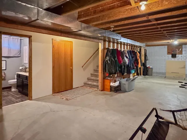 $610,000 | 1186 County Road 118, Lake Benton, MN 56149