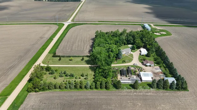 $610,000 | 1186 County Road 118, Lake Benton, MN 56149