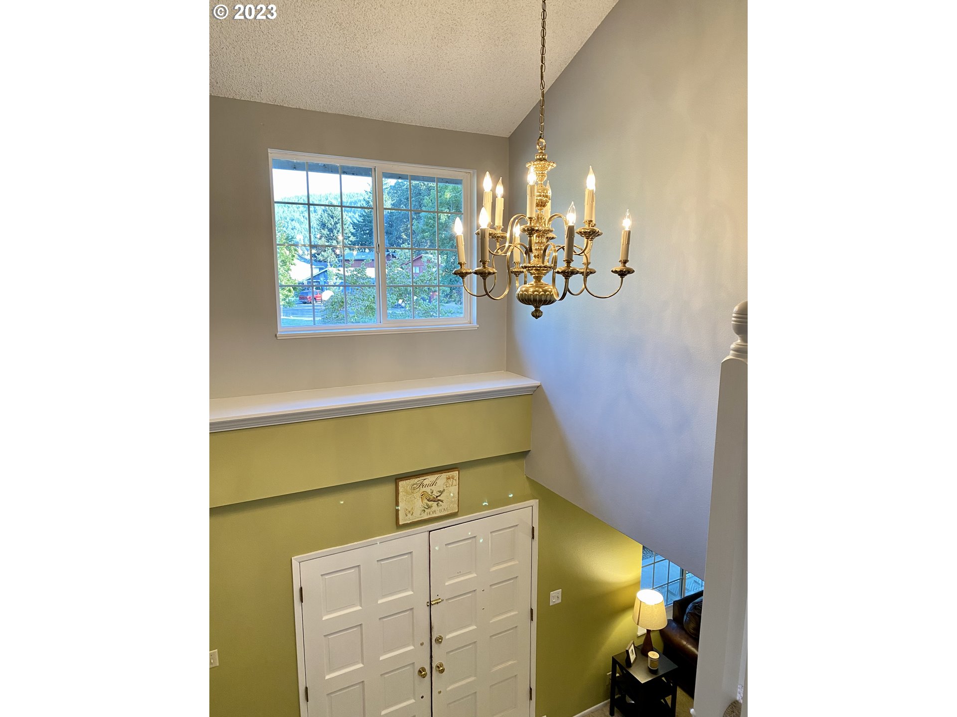 6566 E Street Springfield, OR 97478 - Photo 15 of 46 a bathroom with a sink and a mirror