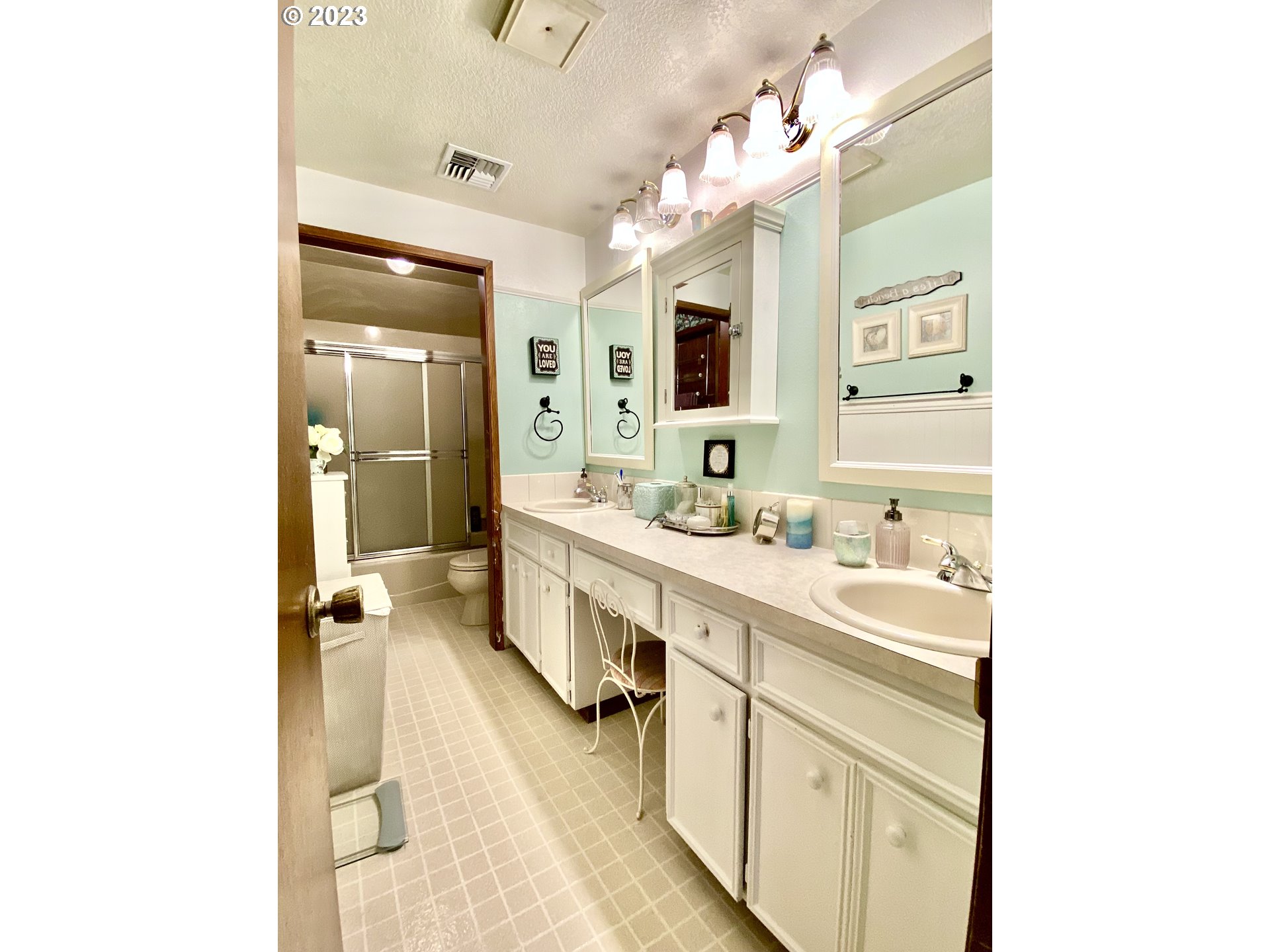 6566 E Street Springfield, OR 97478 - Photo 42 of 46 a bathroom with a double vanity sink mirror and