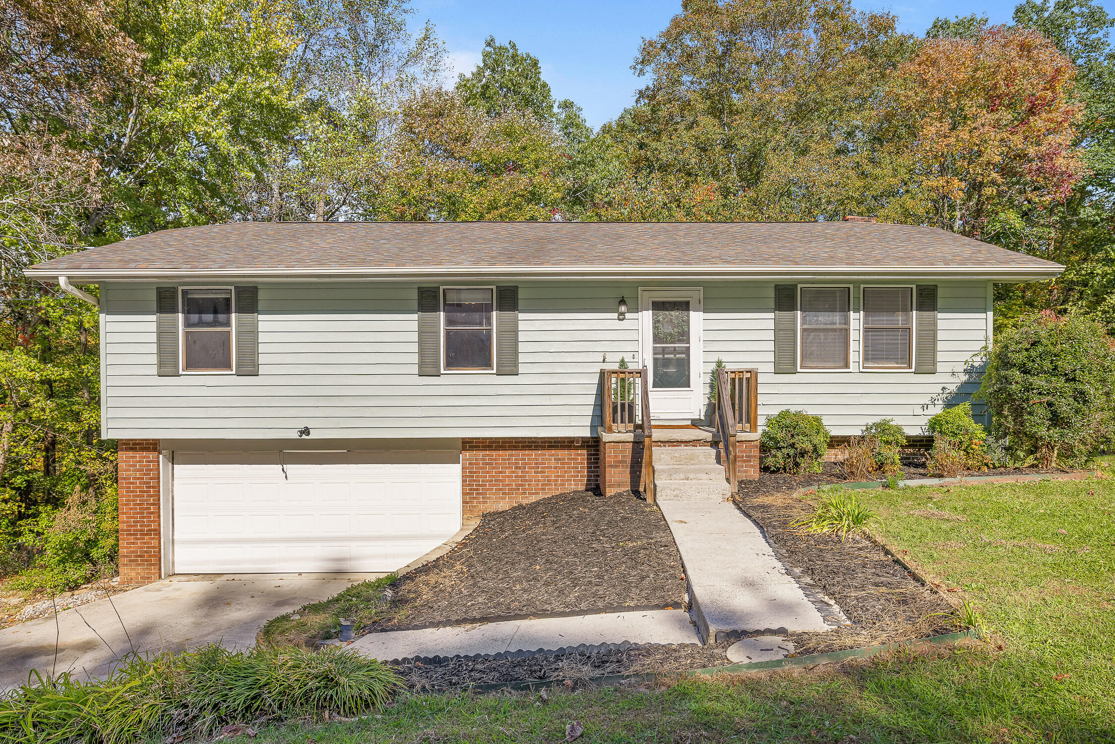 505 Spring Crest Lane Hixson, TN 37343 - Photo 1 of 33 Spring-27
